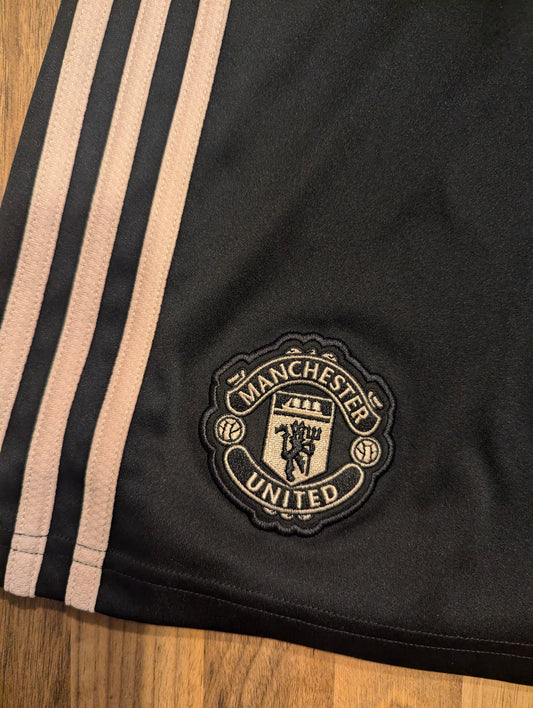United // Adidas // shorts // size M