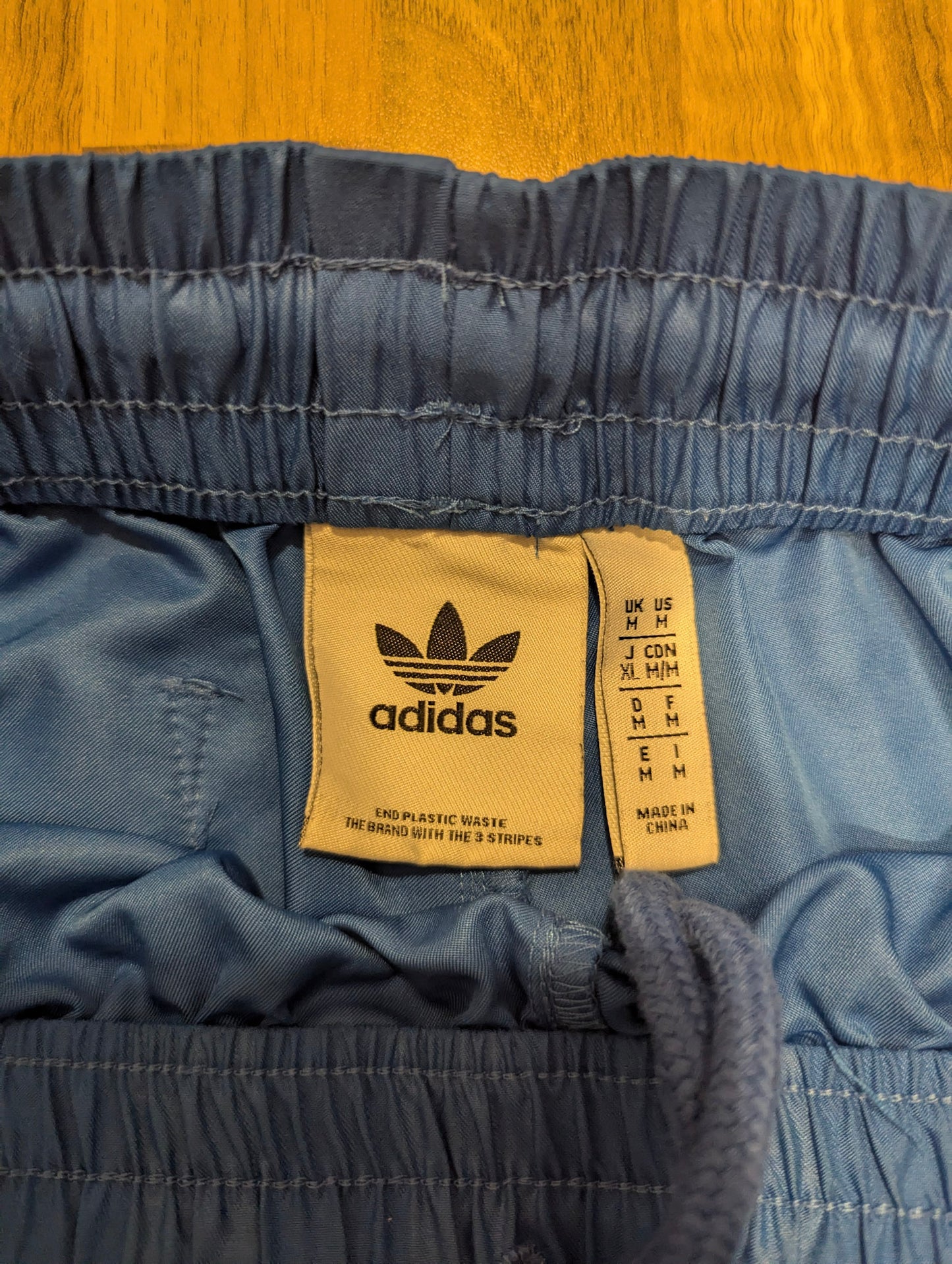 United // Adidas // shorts // size M