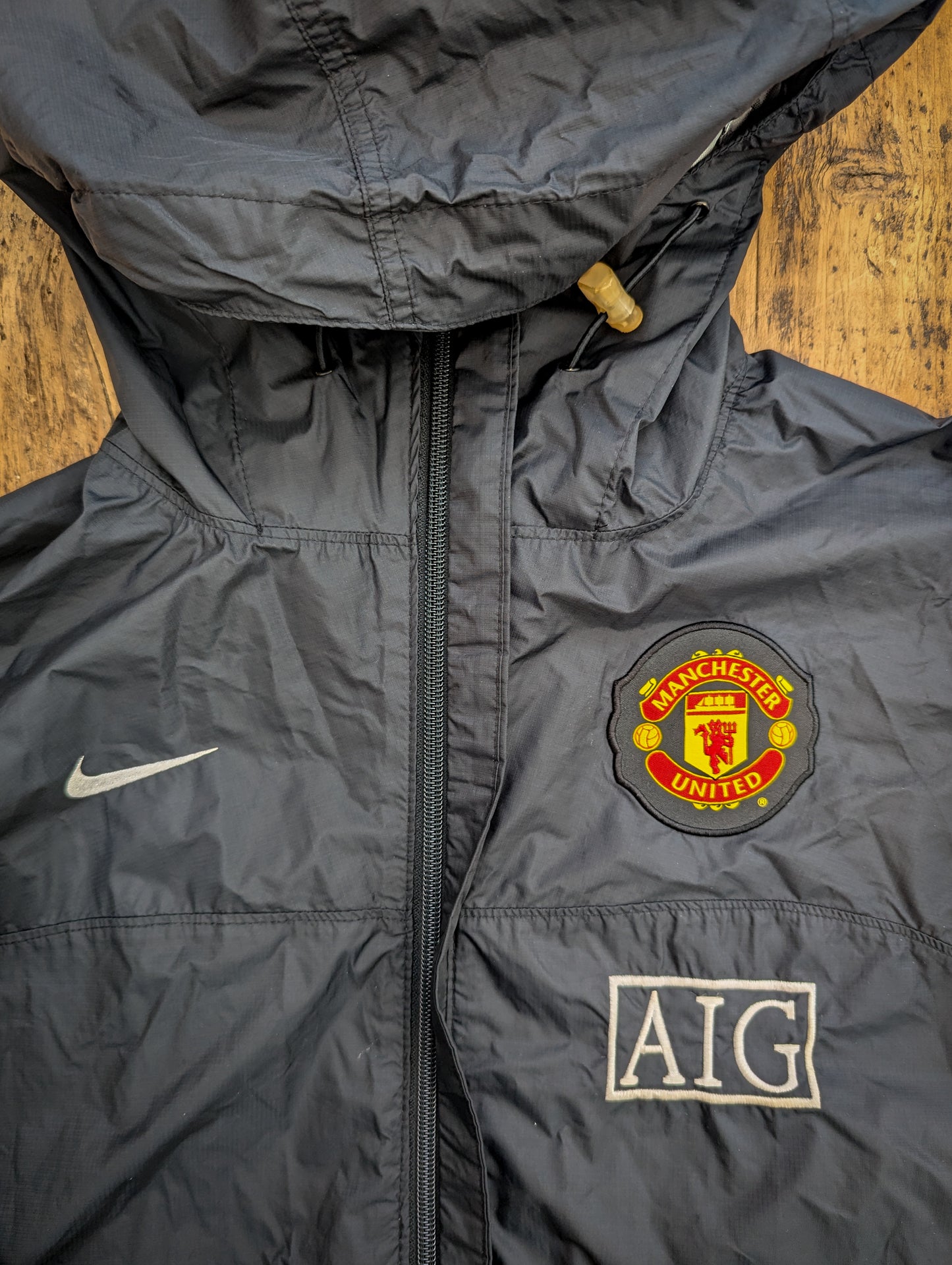 United // Nike // training jacket // size L